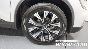 Renault-KoreaSamsung QM6 2.0 LPe LE 2WD 2023 года из Южной Кореи