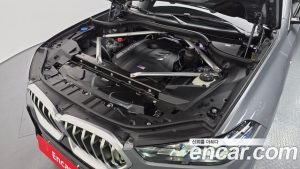 BMW X6 xDrive40i M Sport 2025 года из Южной Кореи