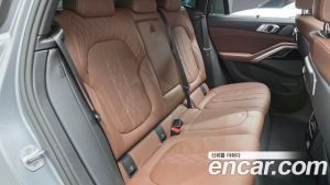 BMW X6 xDrive40i M Sport 2025 года из Южной Кореи