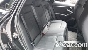 Audi A3 40 TFSI Premium 2023 года из Южной Кореи
