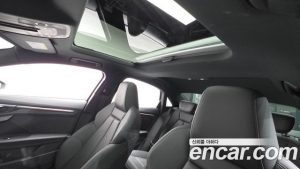 Audi A3 40 TFSI Premium 2023 года из Южной Кореи