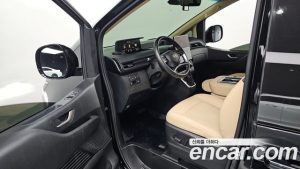Hyundai Staria 4WD Tourer 9-Seater 2025 года из Южной Кореи