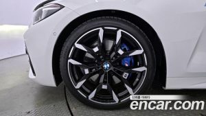 BMW 4-Series 420i M Sport Cabriolet 2025 года из Южной Кореи