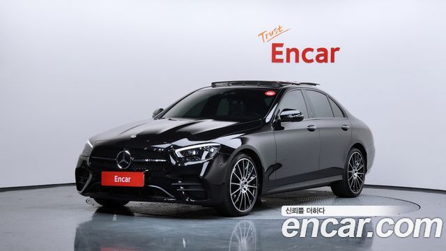 Mercedes-Benz E-Class E350 4MATIC AMG Line 2023 года из Кореи