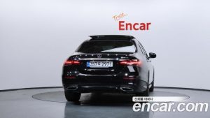 Mercedes-Benz E-Class E350 4MATIC AMG Line 2023 года из Южной Кореи