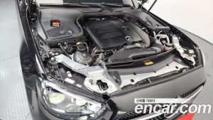 Mercedes-Benz E-Class E350 4MATIC AMG Line 2023 года из Южной Кореи