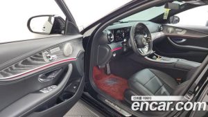 Mercedes-Benz E-Class E350 4MATIC AMG Line 2023 года из Южной Кореи