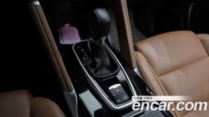 Renault-KoreaSamsung QM6 2.0 GDe RE Signature 2WD 2022 года из Южной Кореи