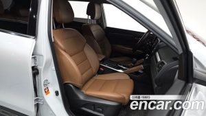 Renault-KoreaSamsung QM6 2.0 GDe RE Signature 2WD 2022 года из Южной Кореи