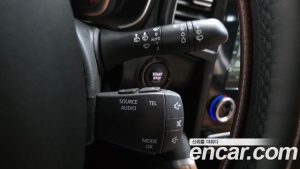 Renault-KoreaSamsung QM6 2.0 GDe RE Signature 2WD 2022 года из Южной Кореи