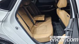 Hyundai Sonata 2.0 2025 года из Южной Кореи