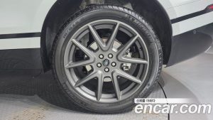 Land Rover Range Rover Velar 3.0 P400 R-Dynamic HSE 2025 года из Южной Кореи