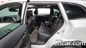 Renault-KoreaSamsung QM6 2.0 GDe Premiere 2WD 2024 года из Южной Кореи