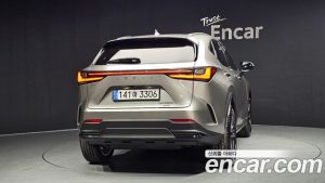 Lexus NX Premium 2025 года из Южной Кореи