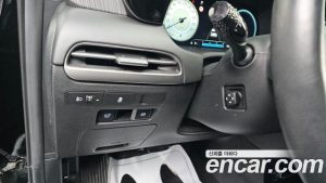 Hyundai Palisade Бензин 3.8 2WD 2024 года из Южной Кореи