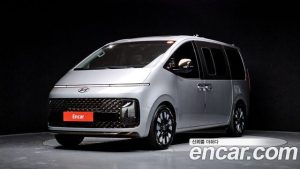 Hyundai Staria L3.5 Lounge 9-Seater 2025 года из Южной Кореи
