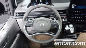 Hyundai Staria L3.5 Lounge 9-Seater 2025 года из Южной Кореи