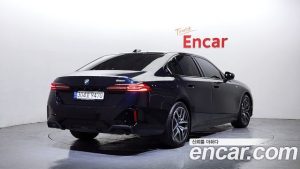 BMW 5-Series 520i M Sport 2024 года из Южной Кореи