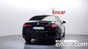 BMW 5-Series 520i M Sport 2024 года из Южной Кореи