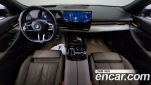BMW 5-Series 520i M Sport 2024 года из Южной Кореи