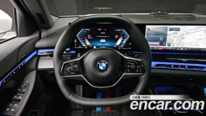 BMW 5-Series 530i xDrive 2024 года из Южной Кореи