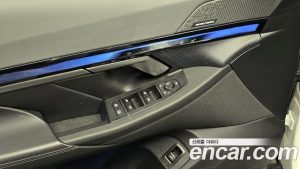 BMW 5-Series 530i xDrive 2024 года из Южной Кореи