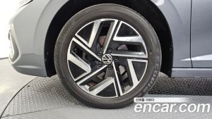 Volkswagen Jetta 1.5 TSI Premium 2023 года из Южной Кореи