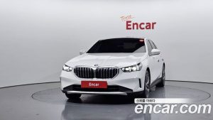 BMW 5-Series 530i xDrive 2024 года из Южной Кореи