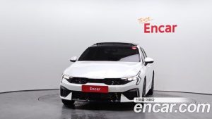 Kia K5 2.0 2024 года из Южной Кореи