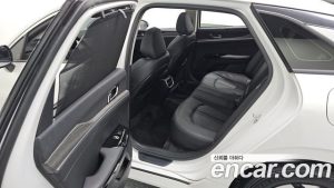 Kia K5 2.0 2024 года из Южной Кореи