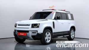 Land Rover Defender 110 D300 HSE 2023 года из Южной Кореи