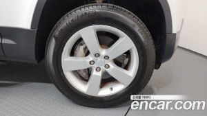 Land Rover Defender 110 D300 HSE 2023 года из Южной Кореи