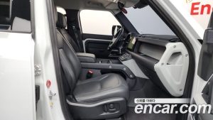 Land Rover Defender 110 D300 HSE 2023 года из Южной Кореи