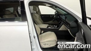 Genesis GV80 2.5T Бензин AWD 2025 года из Южной Кореи