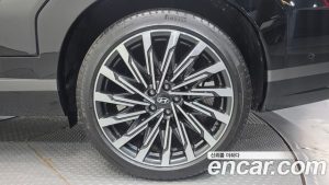 Hyundai Santafe Бензин 2.5T 2WD 2024 года из Южной Кореи