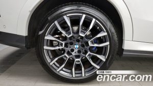 BMW X6 xDrive40i M Sport 2024 года из Южной Кореи