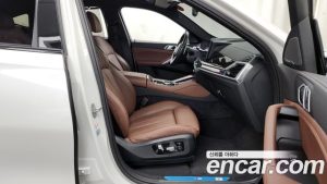 BMW X6 xDrive40i M Sport 2024 года из Южной Кореи