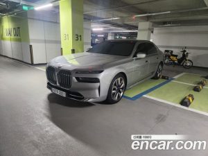 BMW 7-Series 740i sDrive Design Pure Excellence 2023 года из Южной Кореи