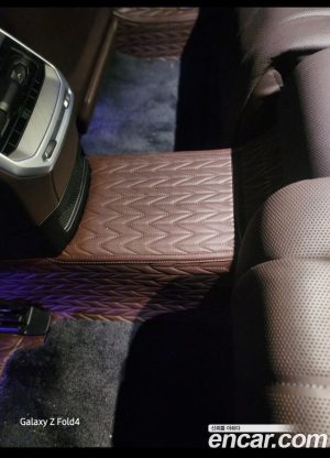 BMW 7-Series 740i sDrive Design Pure Excellence 2023 года из Южной Кореи