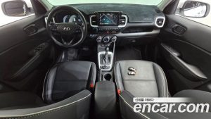 Hyundai Venue 1.6 Flux 2025 года из Южной Кореи