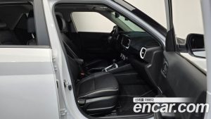 Hyundai Venue 1.6 Flux 2025 года из Южной Кореи