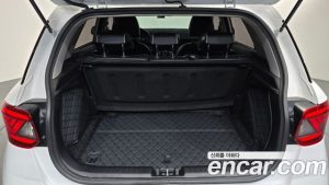Hyundai Venue 1.6 Flux 2025 года из Южной Кореи