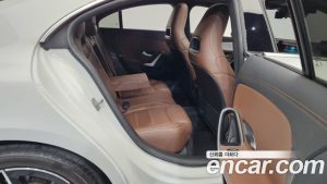 Mercedes-Benz CLA-Class CLA250 4MATIC 2023 года из Южной Кореи