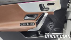 Mercedes-Benz CLA-Class CLA250 4MATIC 2023 года из Южной Кореи