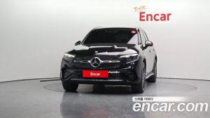 Mercedes-Benz GLC-Class GLC300 4MATIC AMG Line 2023 года из Южной Кореи