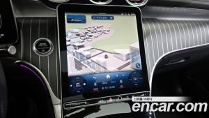 Mercedes-Benz GLC-Class GLC300 4MATIC AMG Line 2023 года из Южной Кореи