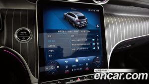 Mercedes-Benz GLC-Class GLC300 4MATIC AMG Line 2023 года из Южной Кореи