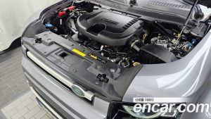 Land Rover Defender 110 D300 HSE 2023 года из Южной Кореи