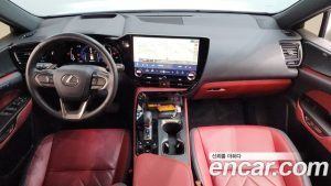 Lexus NX Luxury 2025 года из Южной Кореи