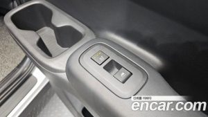Hyundai Santafe Бензин 2.5T 2WD 2024 года из Южной Кореи